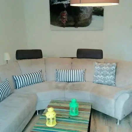 Lejlighed Gemuetliche 144qm Altbauwohnung In Am Hbf *