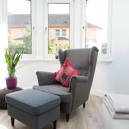 Lejlighed Gemuetliche 144qm Altbauwohnung In Am Hbf *